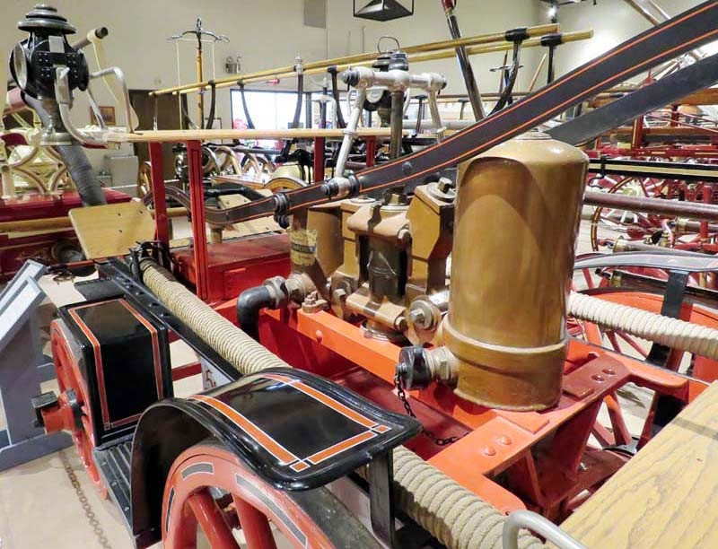 1901 knaust horse drawn manual fire engine 5