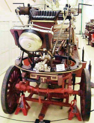 1902 hayes aerial ladder 2