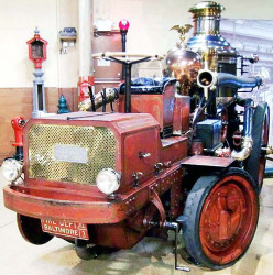 1905 lafrance steamer 1916 front drive motor co. tractor 6