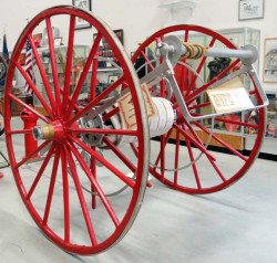 1911 hose cart 7