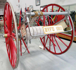 1911 hose cart 9