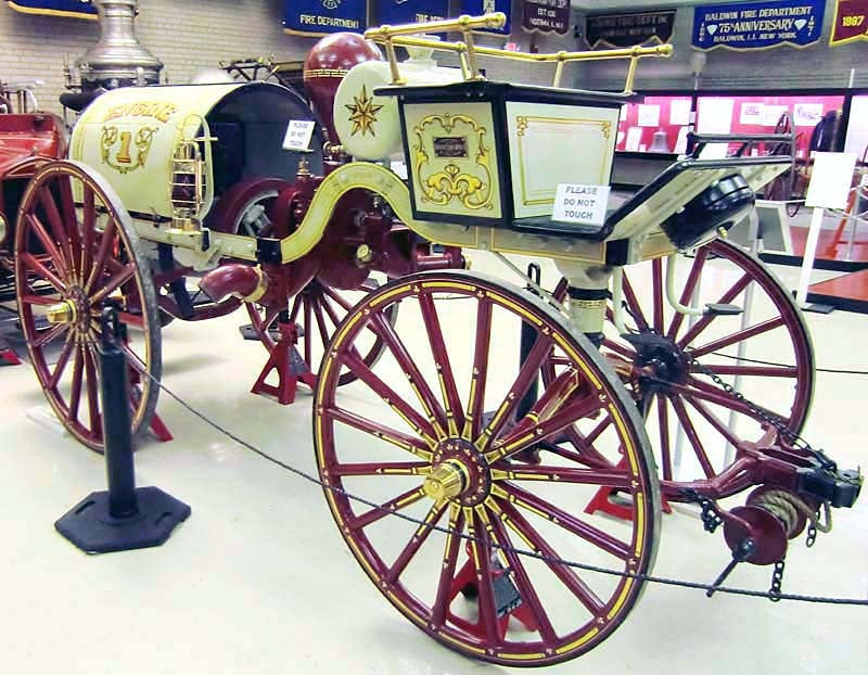 1911 waterous pumper 1