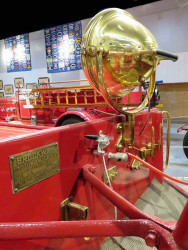 1915 brockway chemical and hose truck 11
