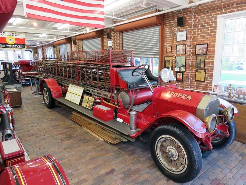 1920s ladder truck 15