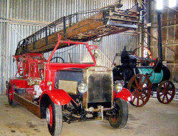 1922 leyland ladder