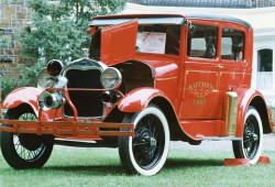1929 ford  2 