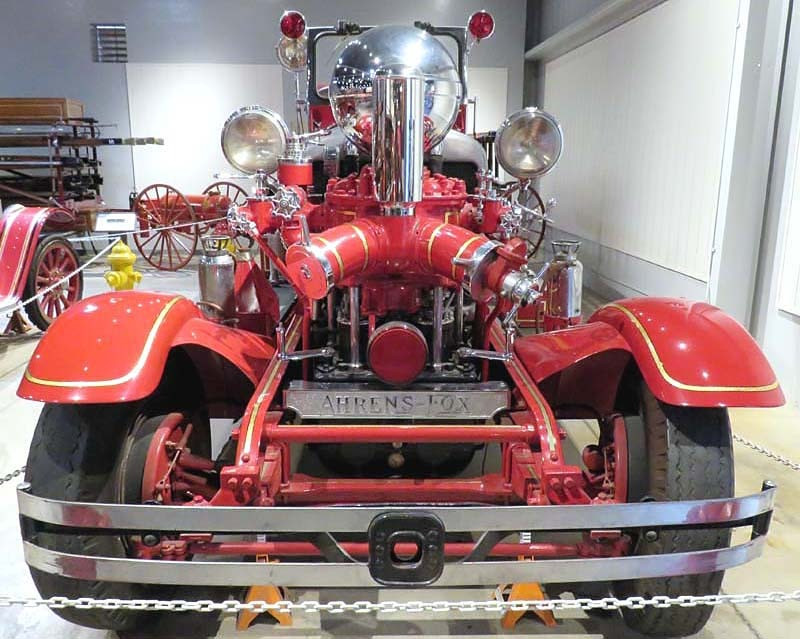 1931 ahrens   fox type n fire engine 3