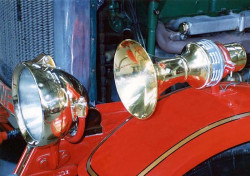 1933 dennis 5