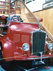 1935 dennis