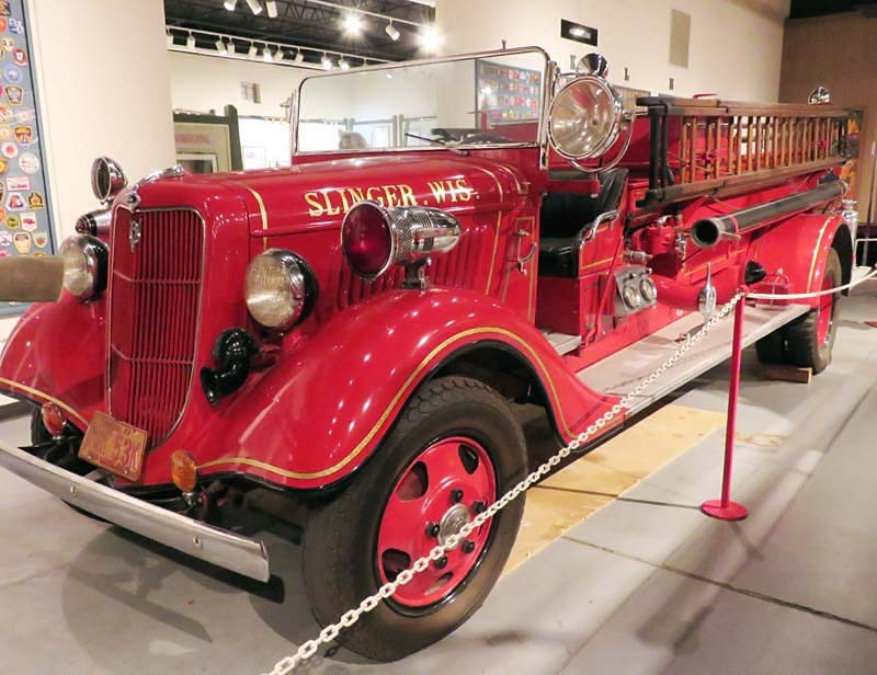1935 ford pirsch fire engine 7