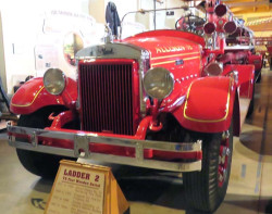 1935 mack 75 ft. aerial ladder 3