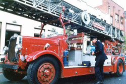 1938 leyland ladder