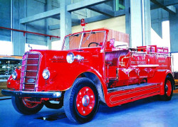 1939 mack 2
