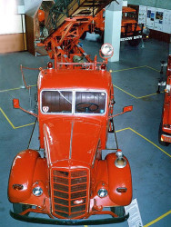 1943 mack magirus turntable 3