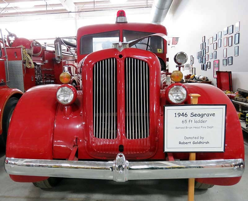 1946 seagrave 65 ft ladder 1