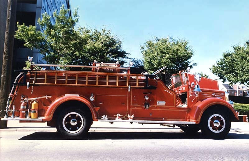 1951 mack 2