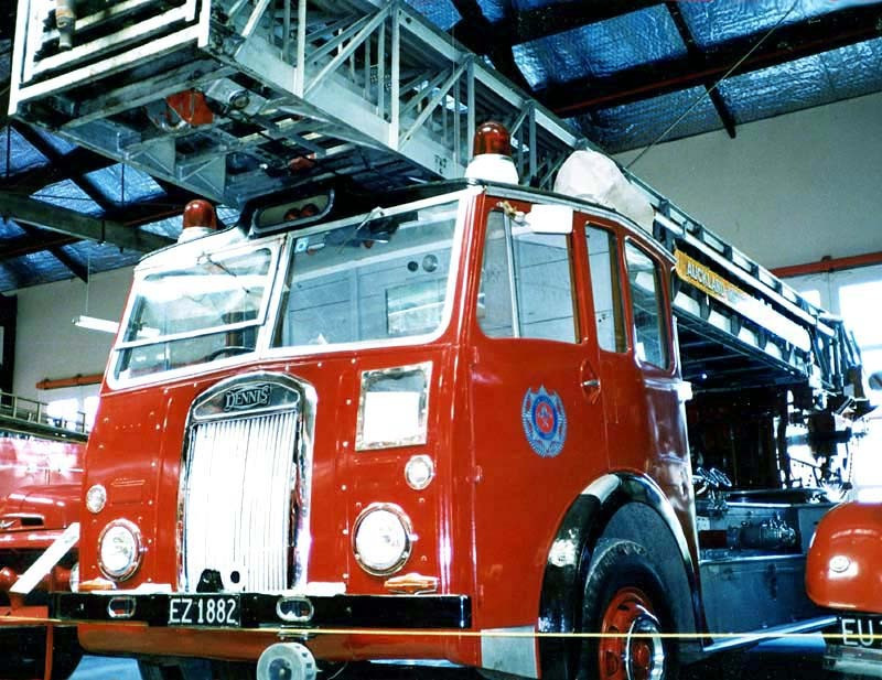 1955 dennis turntable