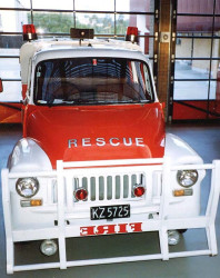 1956 bedford 2