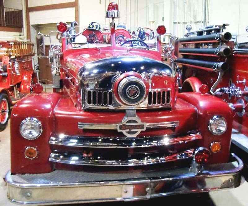 1957 seagrave pumper 2