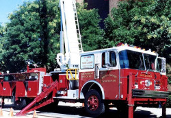 1975 mack tower ladder