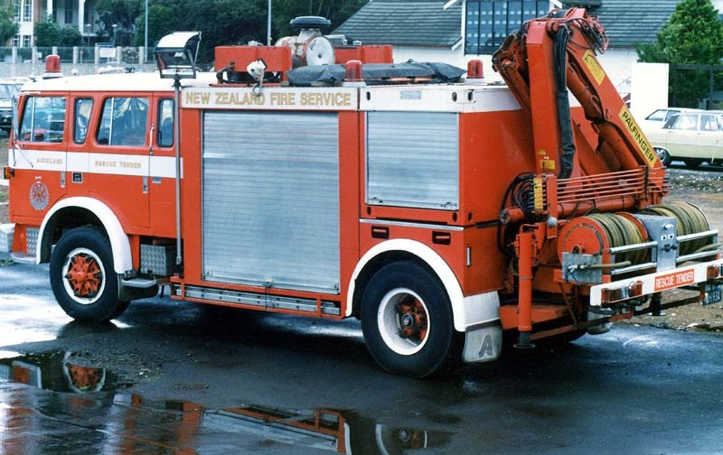 1979 international rescue wagon 2