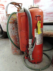 extinguisher 16