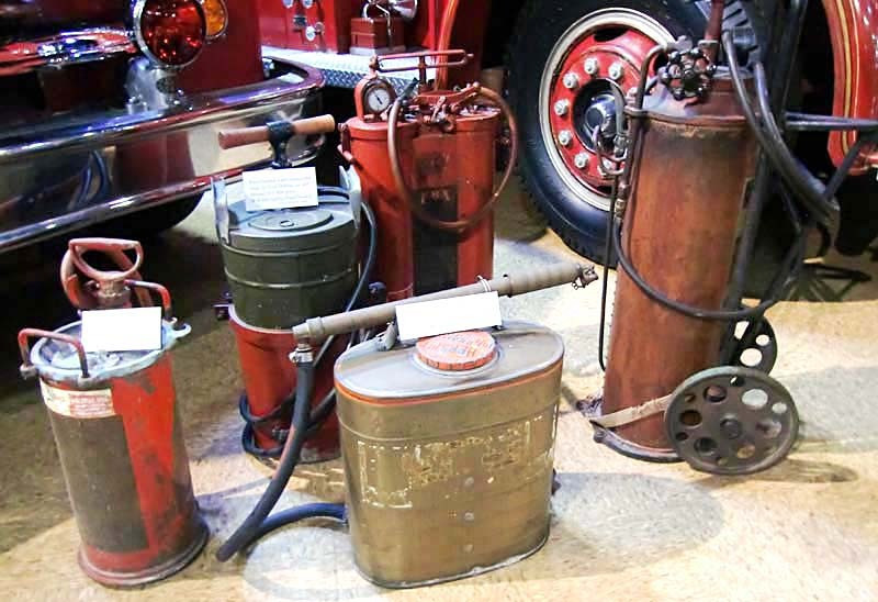 fire extinguishers 10