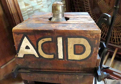 1800s Acid Extinguisher